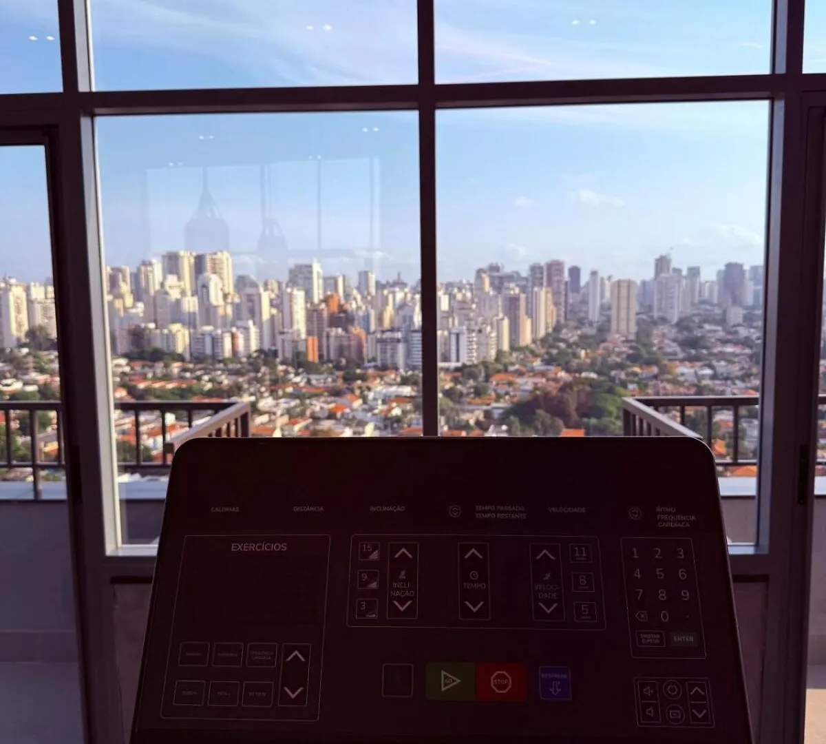 Apartment Apartamento Com Estacao De Trabalho E Vista Proximo A Faria Lima E Congonhas Sao Paulo Brazil