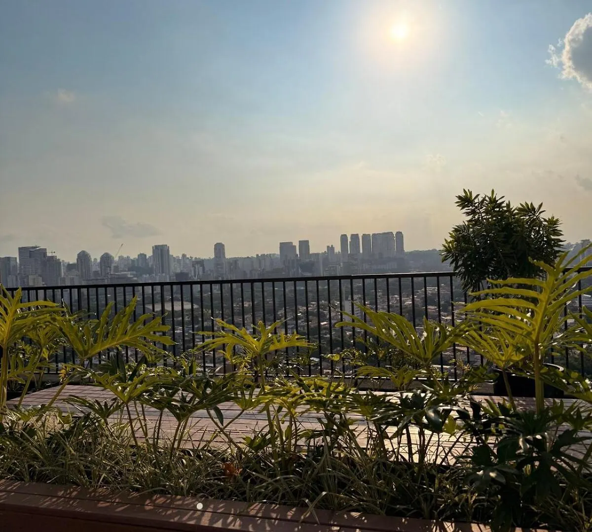 Apartamento Com Estacao De Trabalho E Vista Proximo A Faria Lima E Congonhas Сан-Пауло