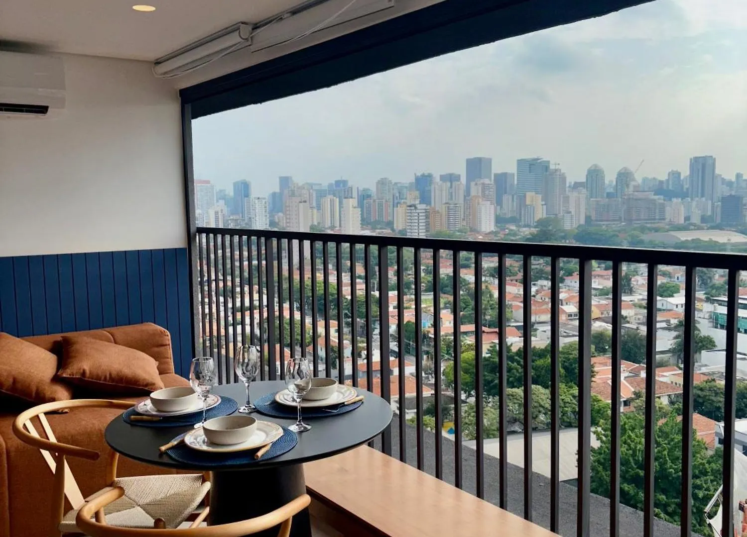 Apartamento Com Estacao De Trabalho E Vista Proximo A Faria Lima E Congonhas contacts